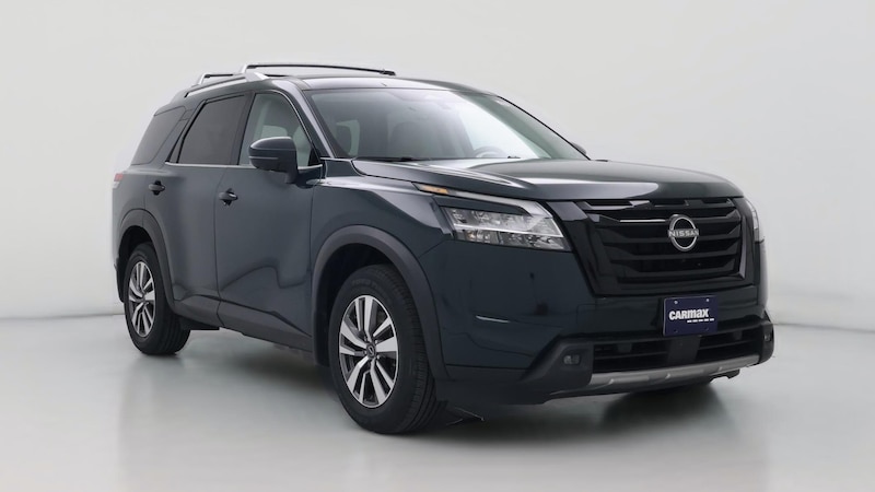 2023 Nissan Pathfinder SL Hero Image