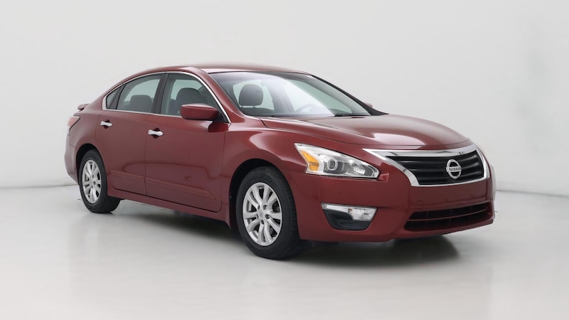 2014 Nissan Altima S Hero Image