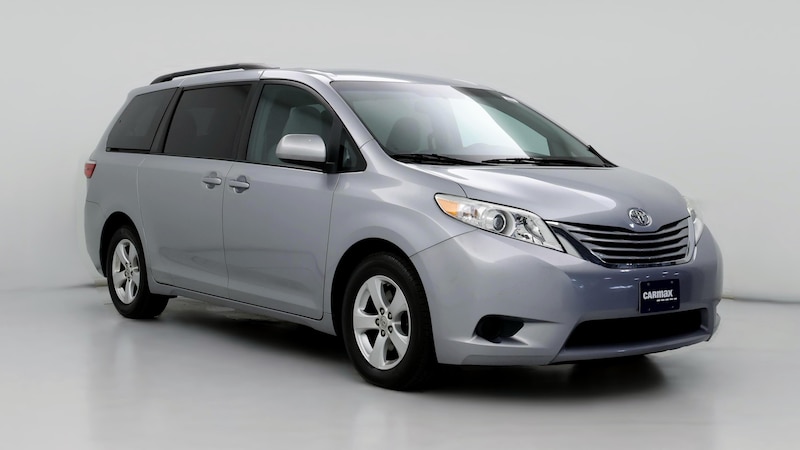 2016 Toyota Sienna LE Hero Image