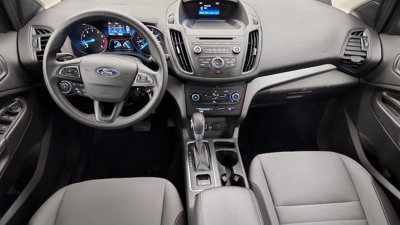 2018 Ford Escape S 9