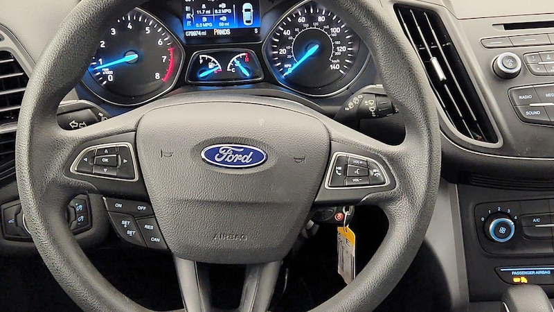 2018 Ford Escape S 10