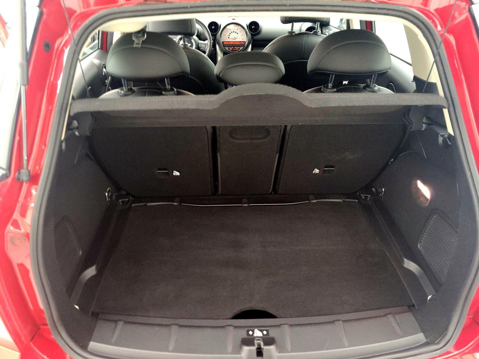 Thumbnail: 2014 MINI Cooper Countryman - 18