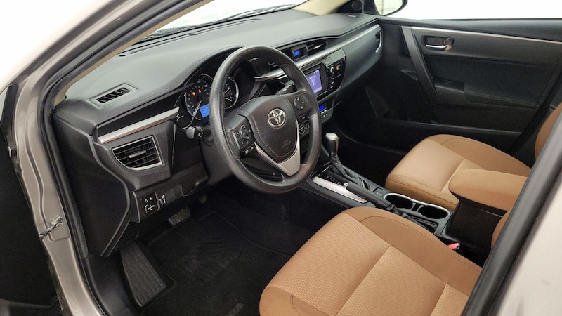 2015 Toyota Corolla LE 11