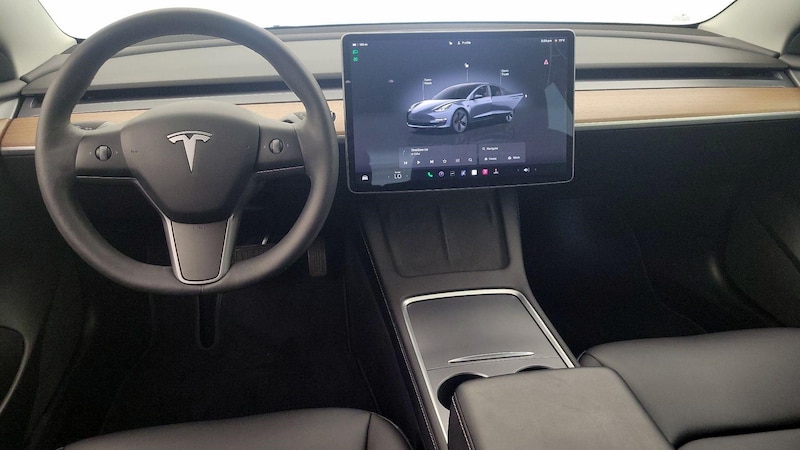 2022 Tesla Model 3 Long Range 9