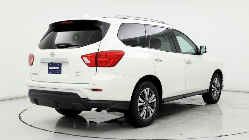 2019 Nissan Pathfinder SL 8