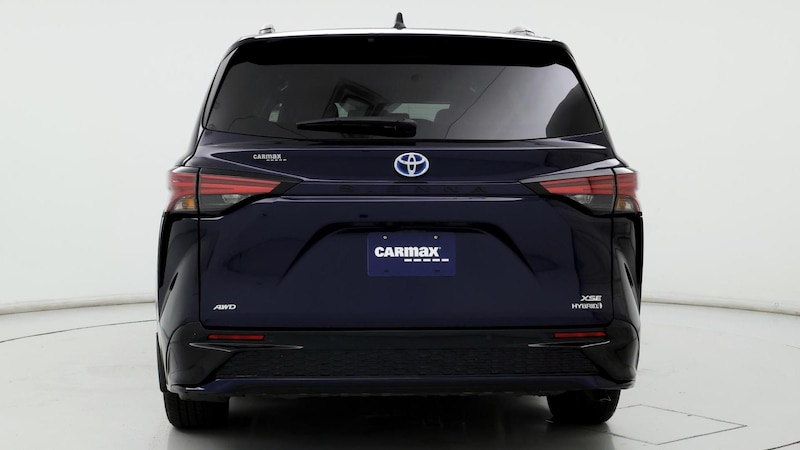 2022 Toyota Sienna XSE 6