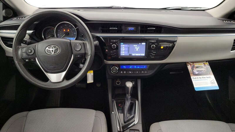 2016 Toyota Corolla LE 9