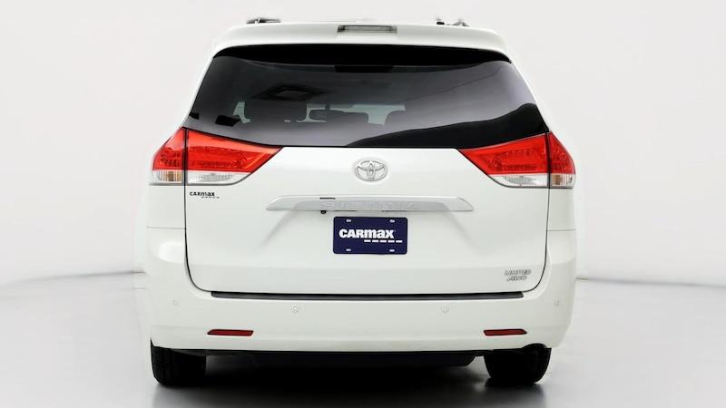 2014 Toyota Sienna Limited Hero Image