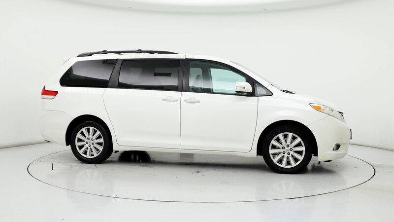 2014 Toyota Sienna Limited 3