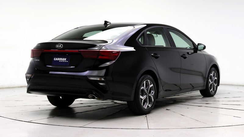 2021 Kia Forte LXS 8