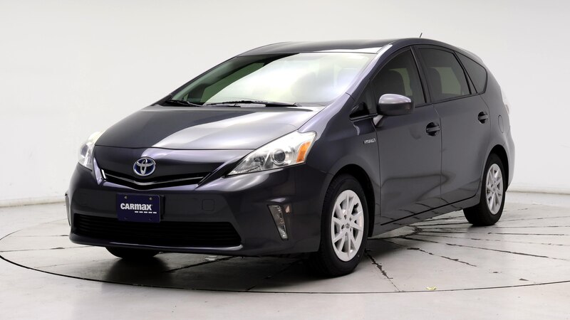 2013 Toyota Prius v Three 4