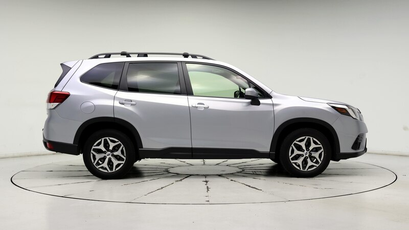 2022 Subaru Forester Premium 7