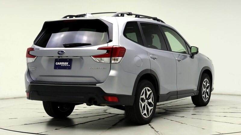 2022 Subaru Forester Premium 8