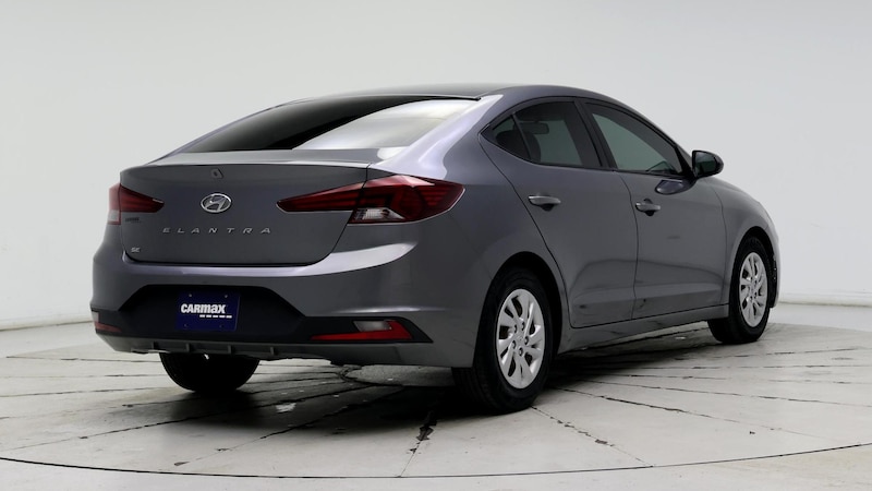 2019 Hyundai Elantra SE 8