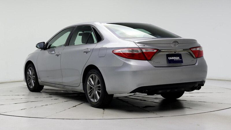 2015 Toyota Camry SE 2