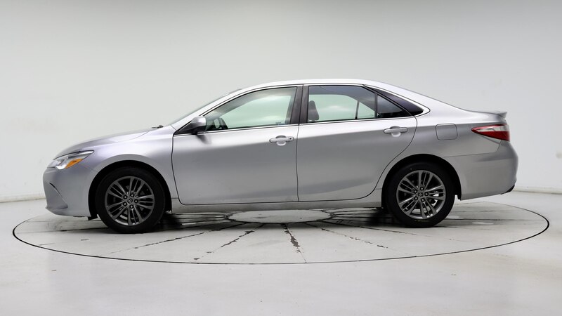 2015 Toyota Camry SE 3