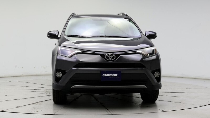 2016 Toyota RAV4 XLE 5