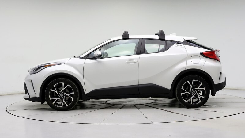 2021 Toyota C-HR XLE 3