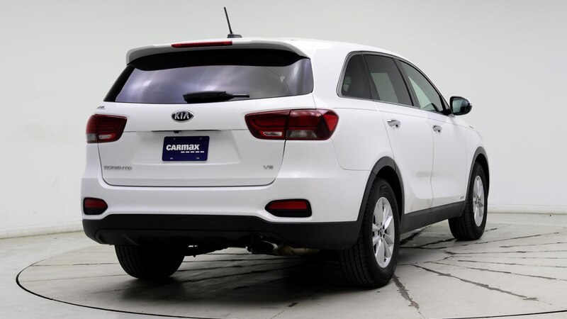 2019 Kia Sorento LX 8