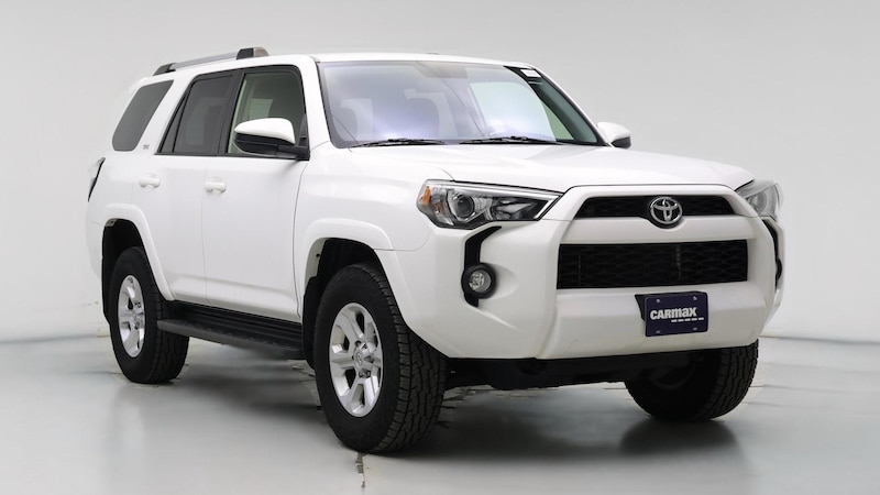 2019 Toyota 4Runner SR5 Hero Image