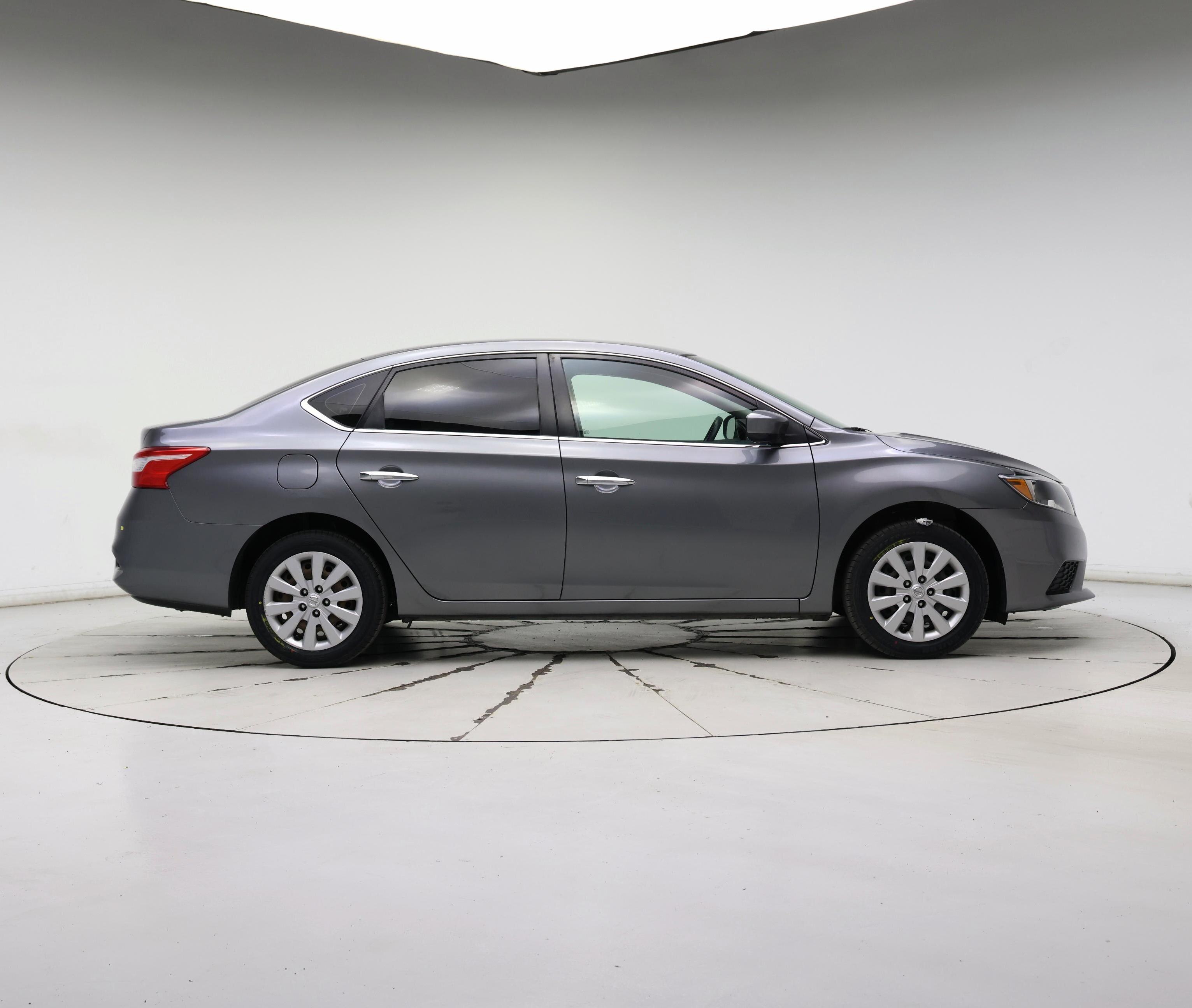 Thumbnail: 2018 Nissan Sentra - 7