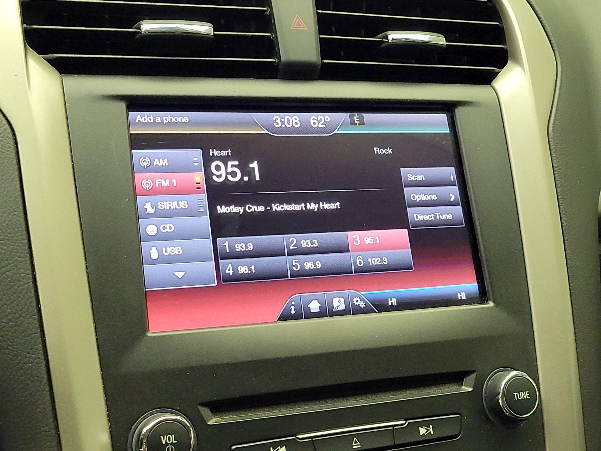 Thumbnail: 2016 Ford Fusion - 16