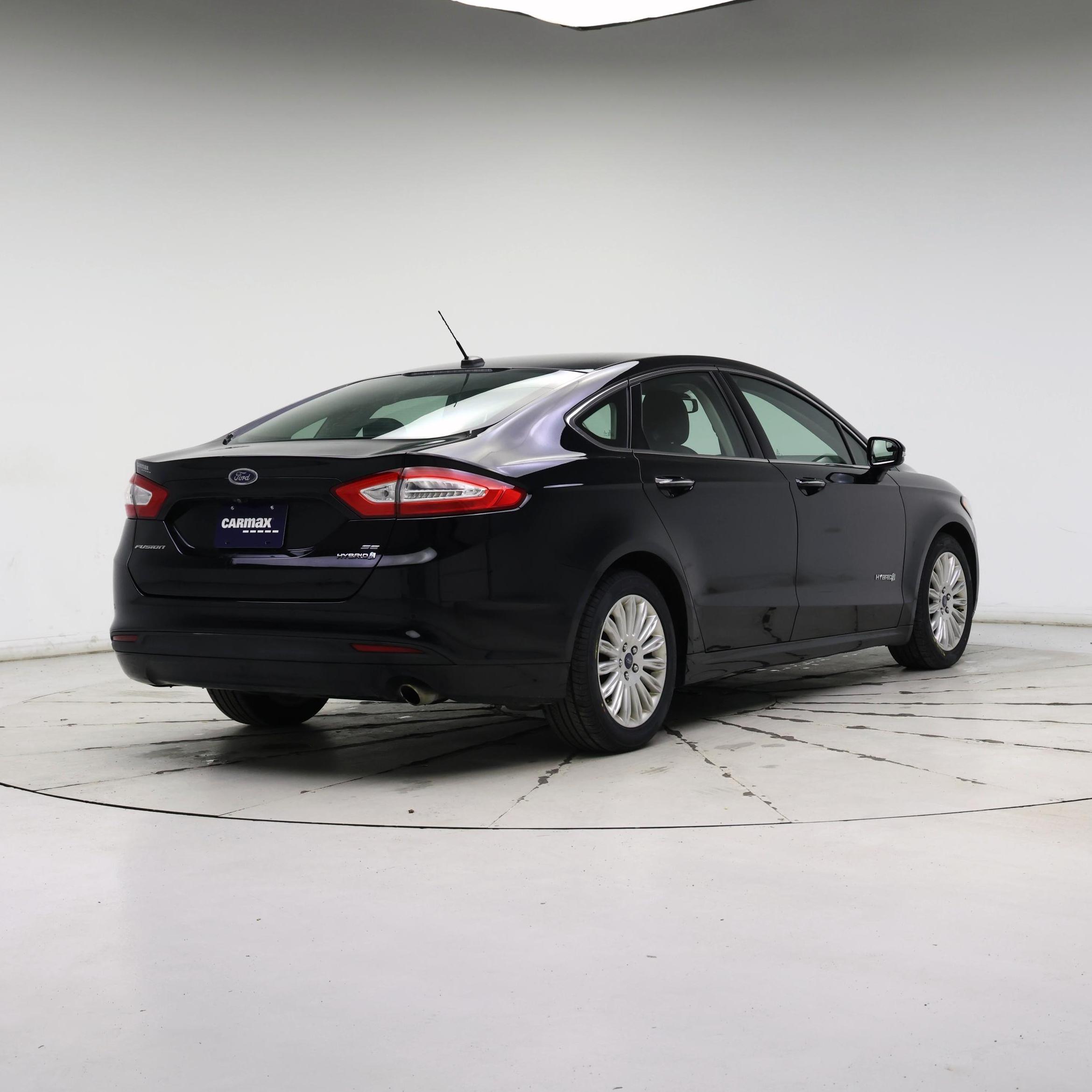 Thumbnail: 2016 Ford Fusion - 8