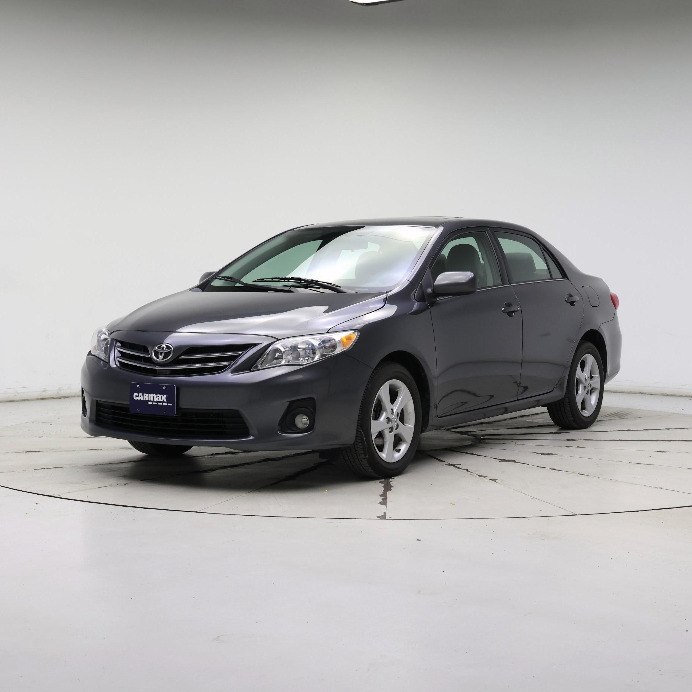 Thumbnail: 2013 Toyota Corolla - 4