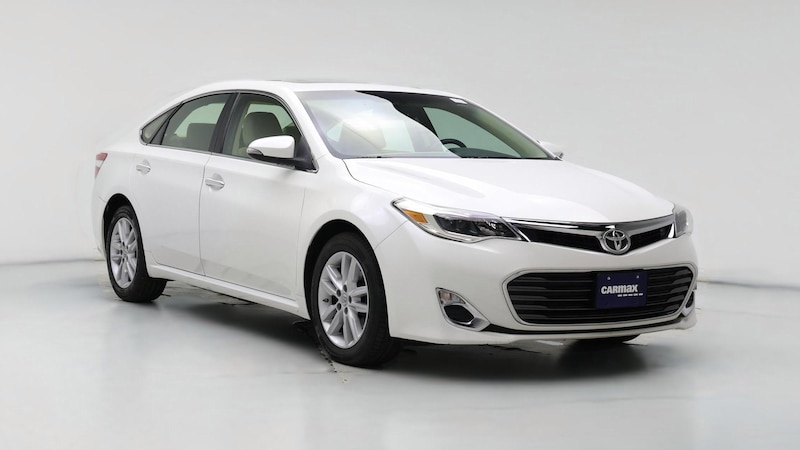 2015 Toyota Avalon XLE Hero Image