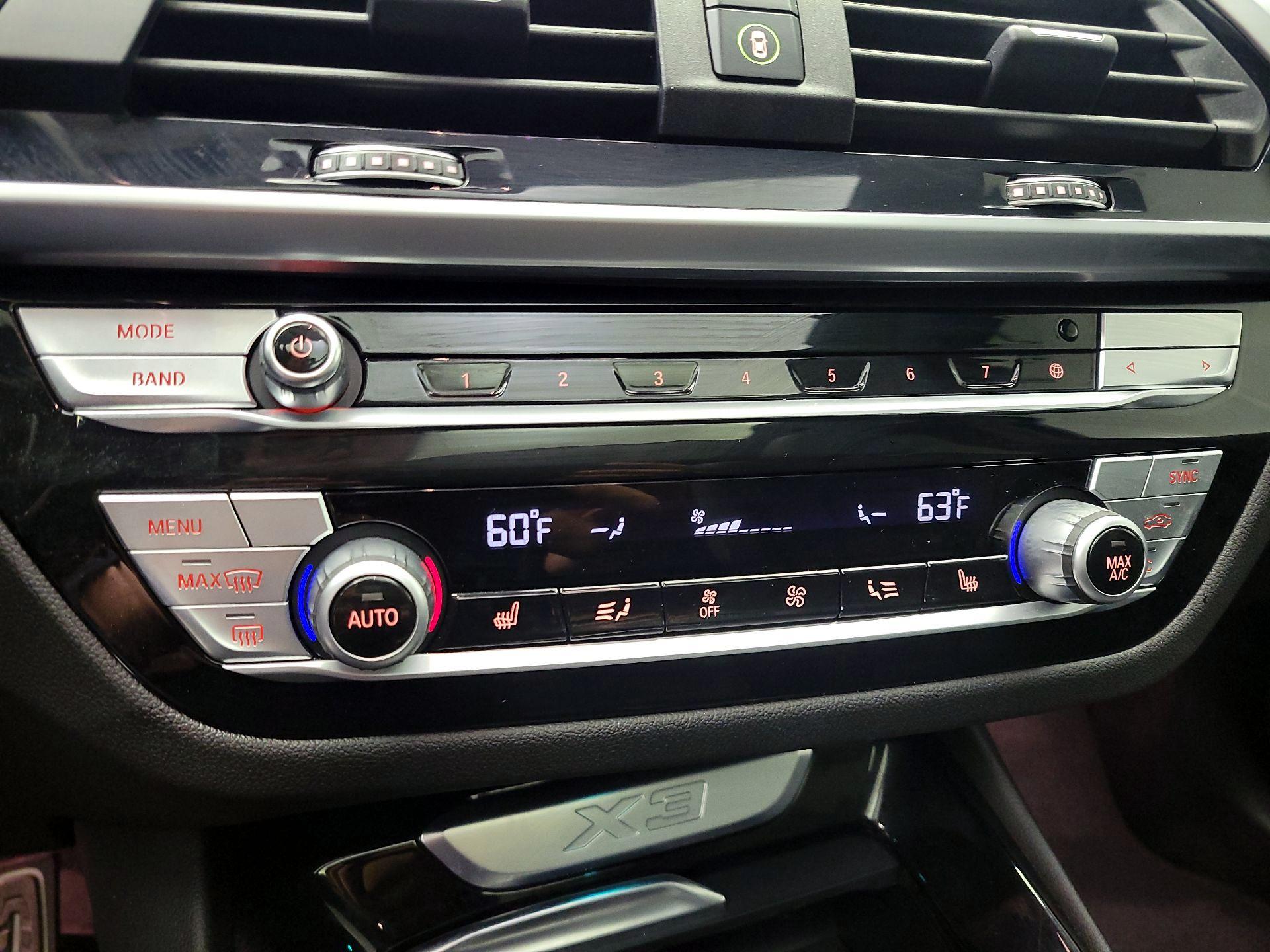 Thumbnail: 2021 BMW X3 - 17