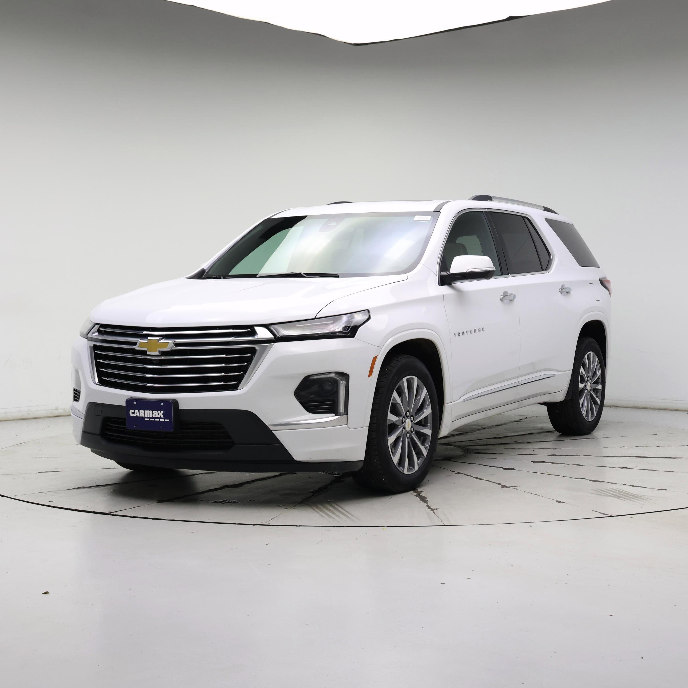 Thumbnail: 2023 Chevrolet Traverse - 4