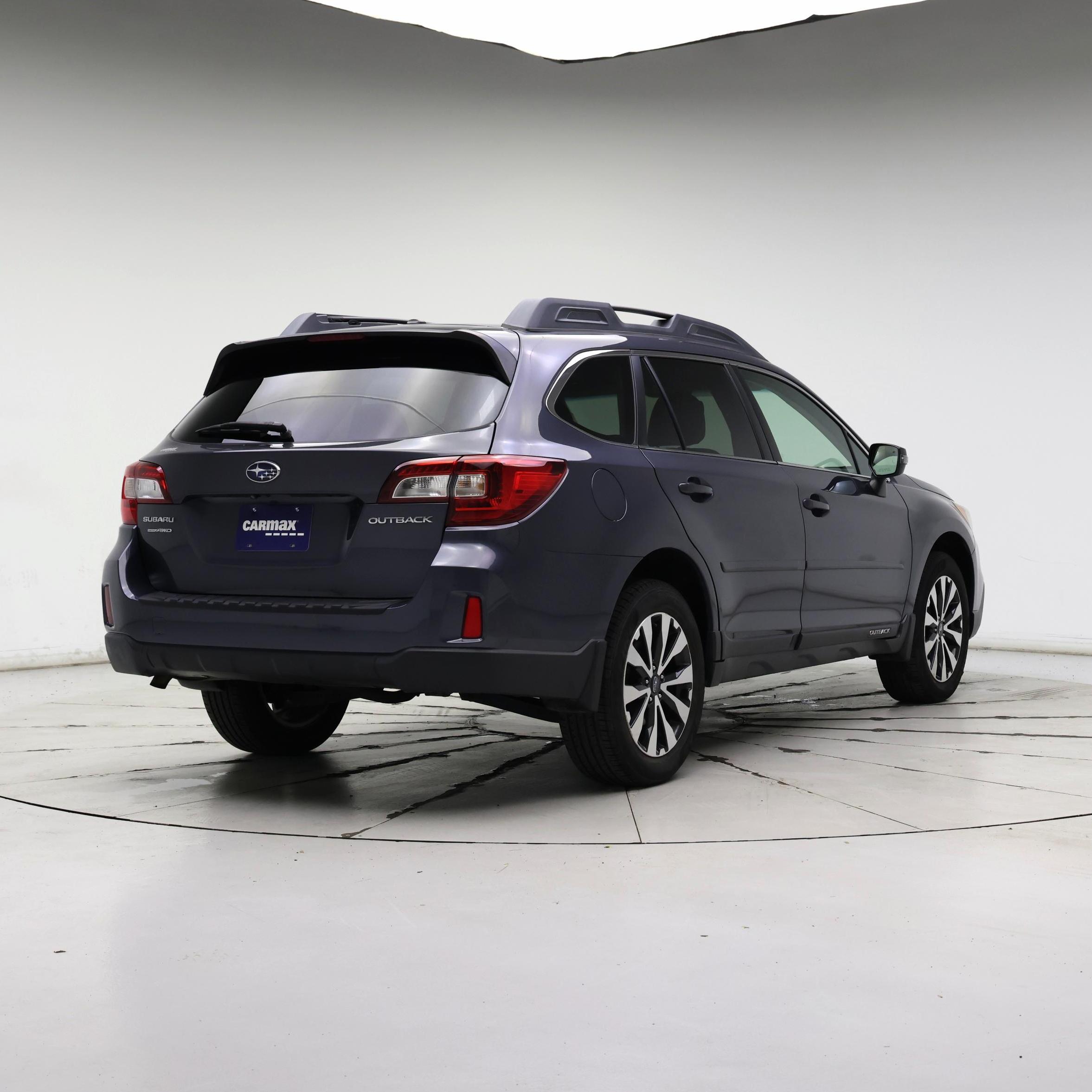 Thumbnail: 2015 Subaru Outback - 8