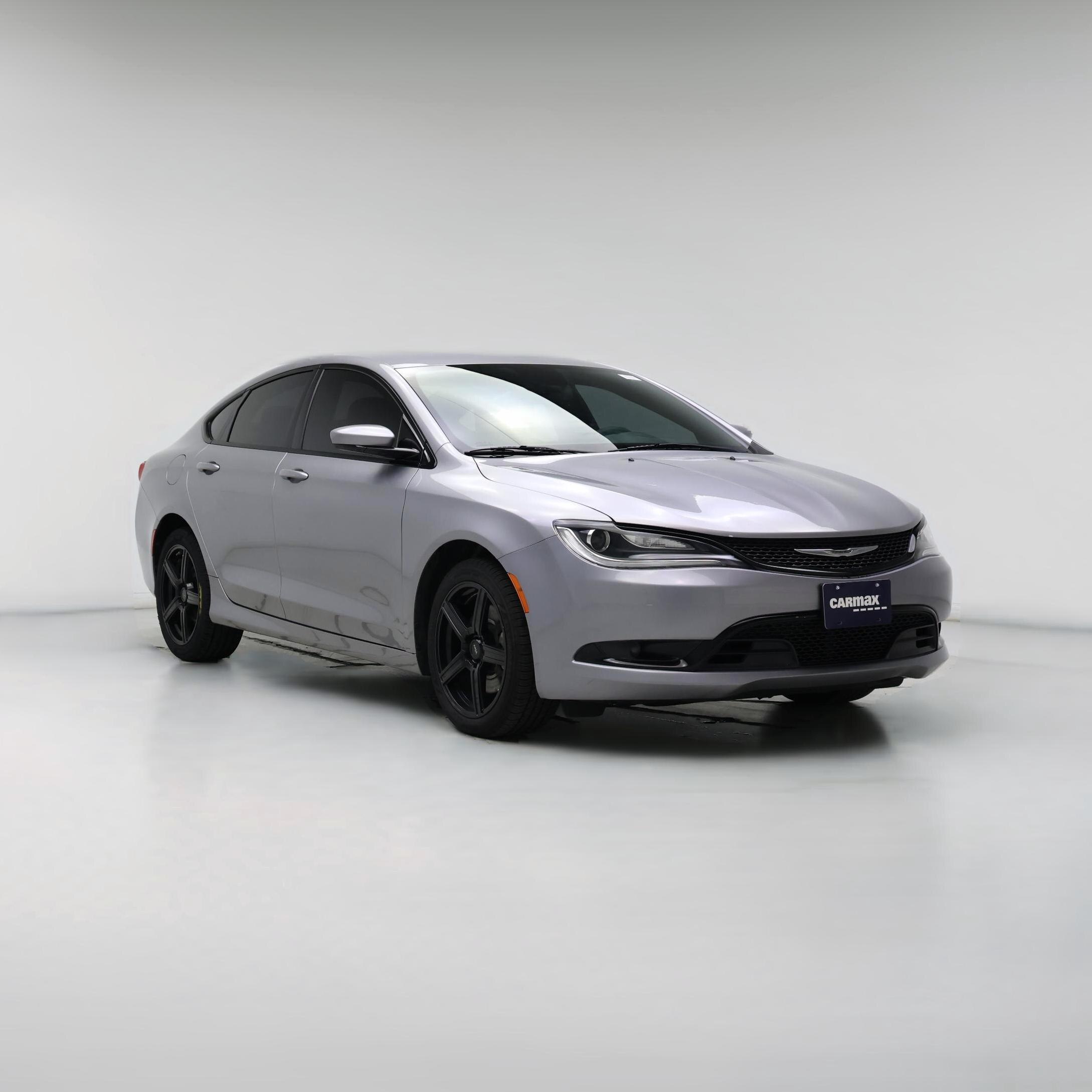 Thumbnail: 2015 Chrysler 200 - 1
