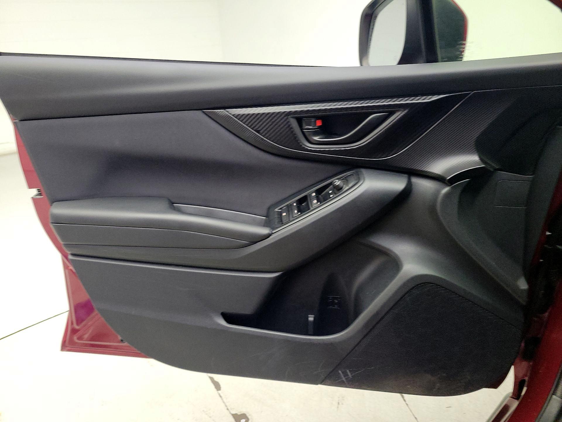 Thumbnail: 2019 Subaru Crosstrek - 12