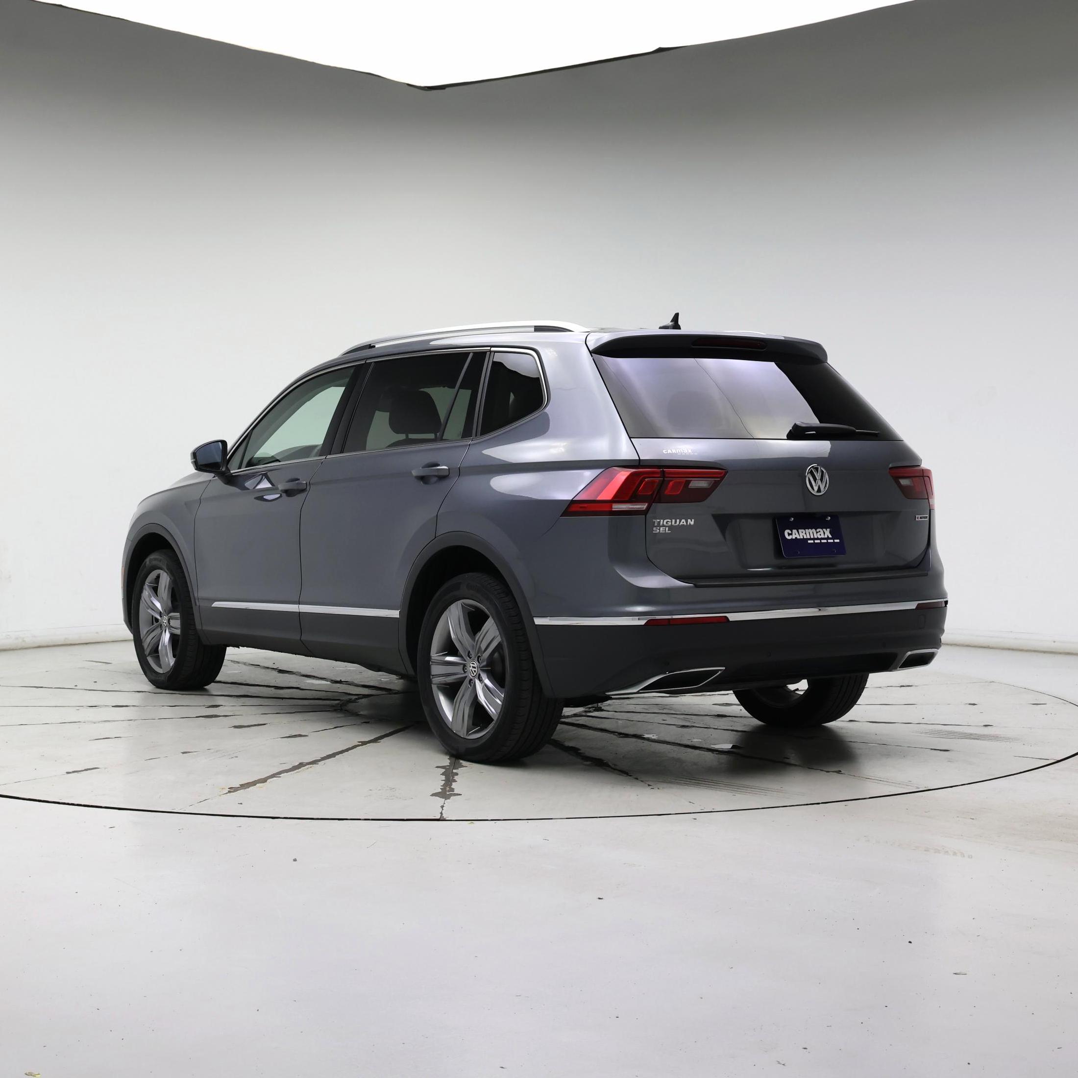 Thumbnail: 2021 Volkswagen Tiguan - 2