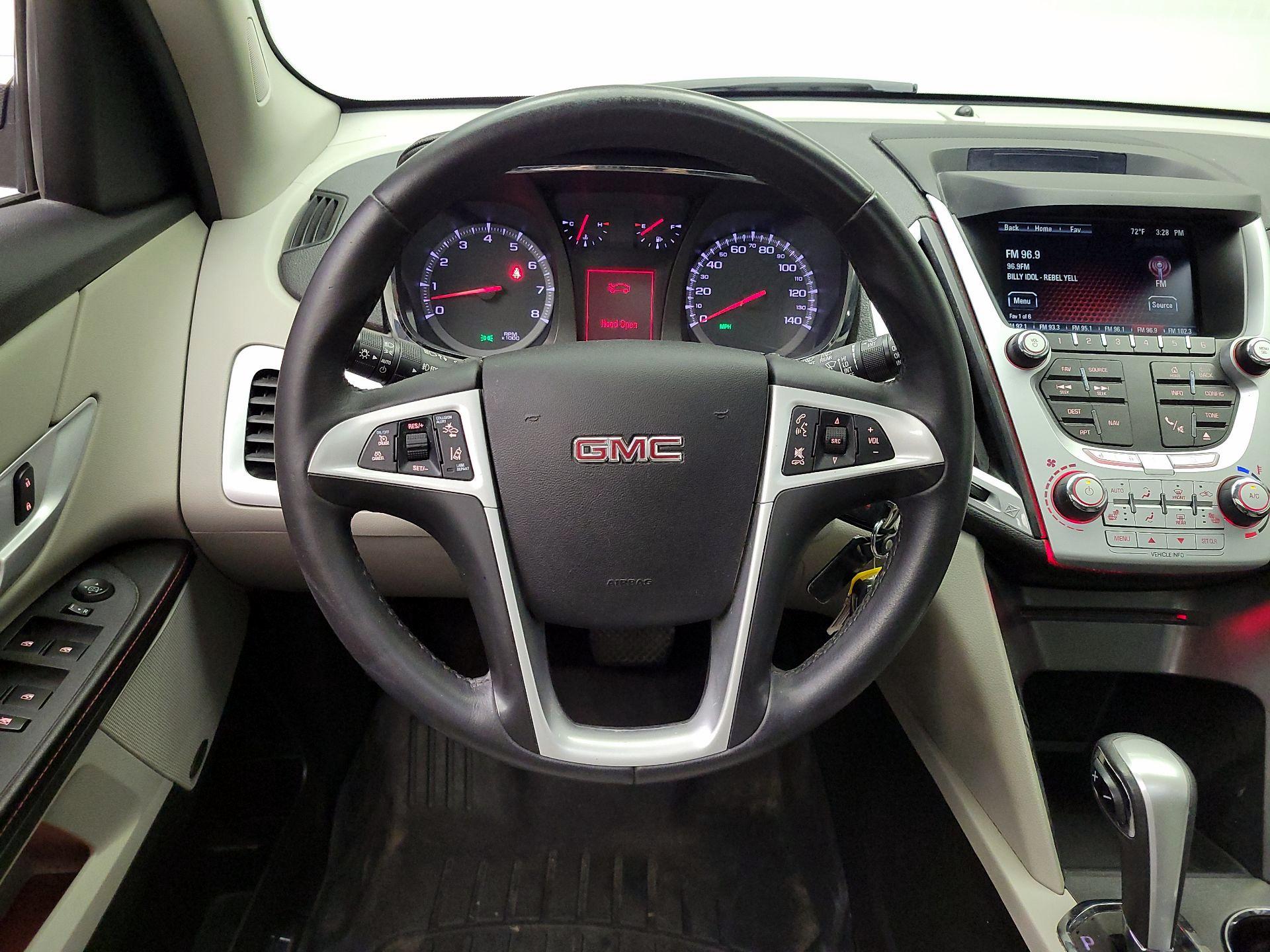 Thumbnail: 2015 GMC Terrain - 10