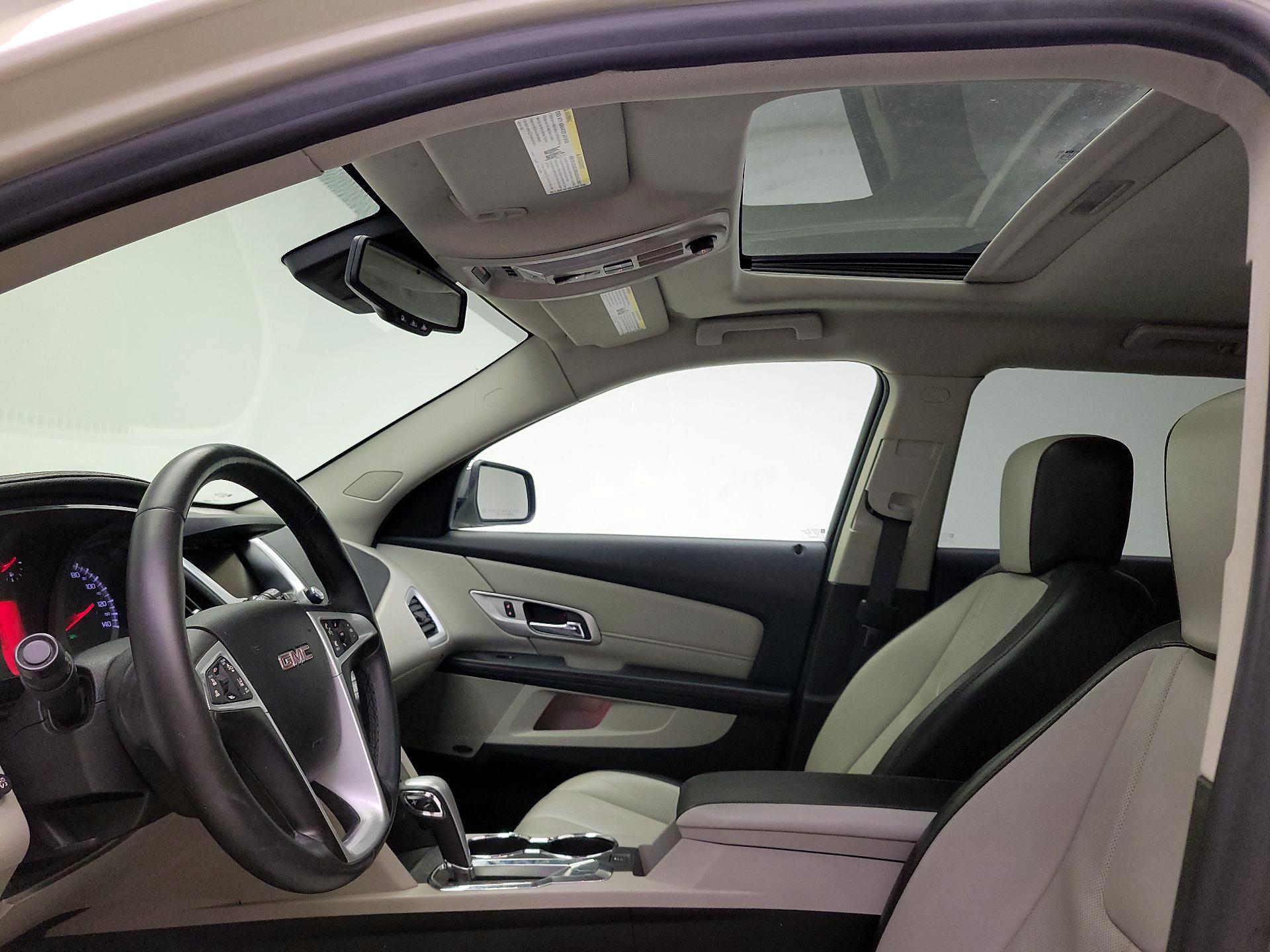 Thumbnail: 2015 GMC Terrain - 17