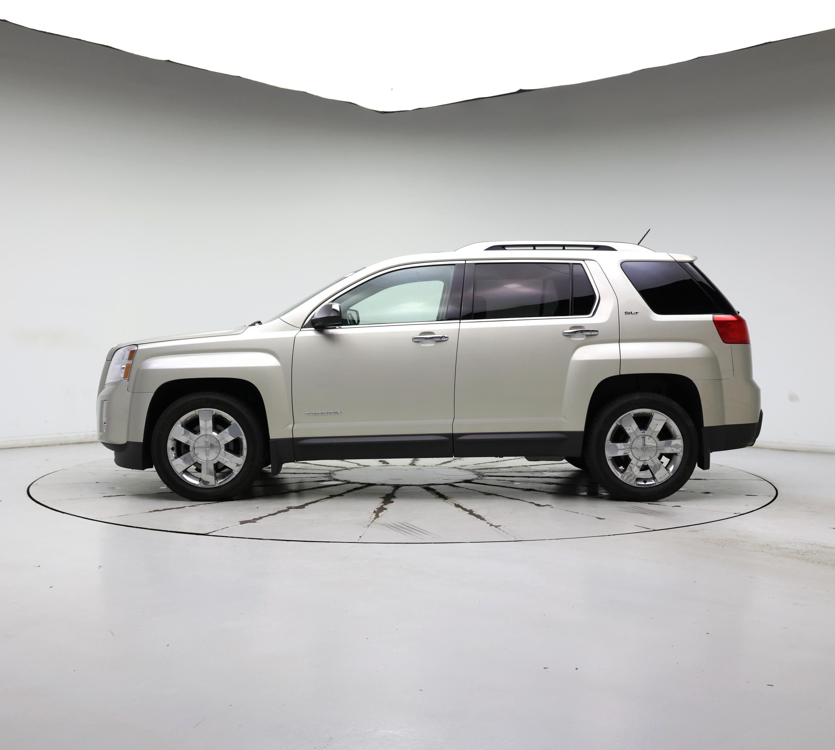 Thumbnail: 2015 GMC Terrain - 3