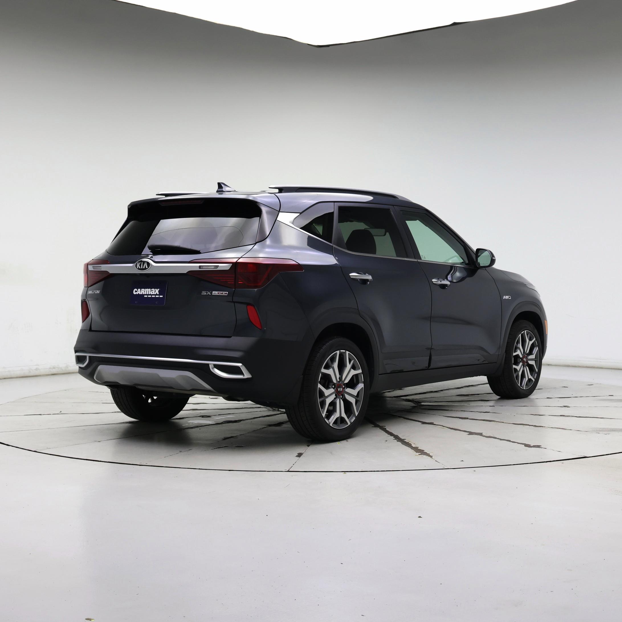 Thumbnail: 2021 Kia Seltos - 8