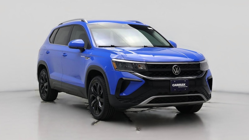 2022 Volkswagen Taos SE Hero Image