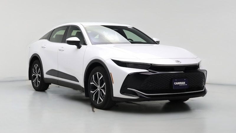 2023 Toyota Crown XLE Hero Image