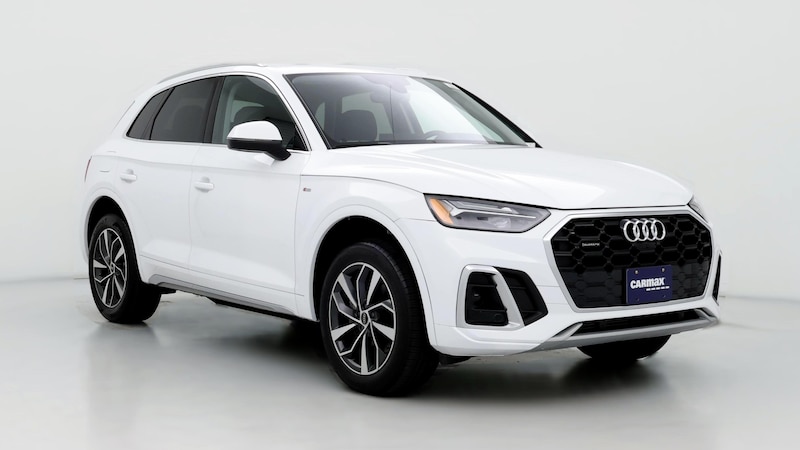 2024 Audi Q5 e Premium Plus Hero Image