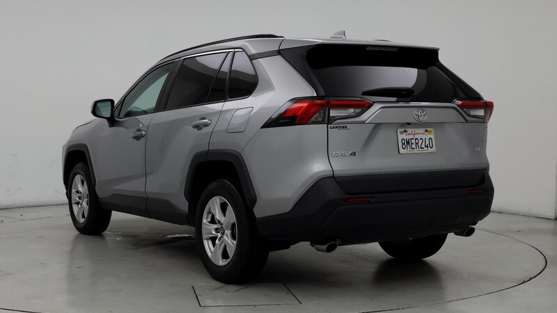 2019 Toyota RAV4 XLE 2