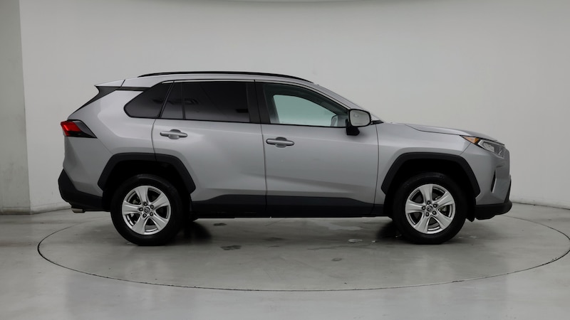 2019 Toyota RAV4 XLE 7