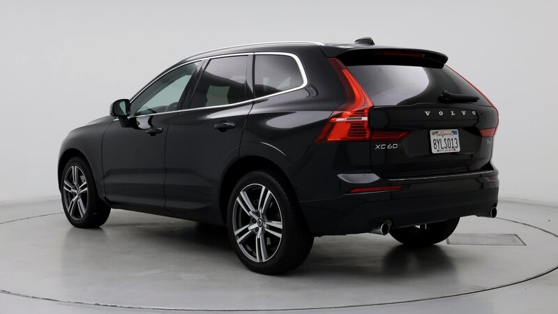 2021 Volvo XC60 T6 Momentum 2