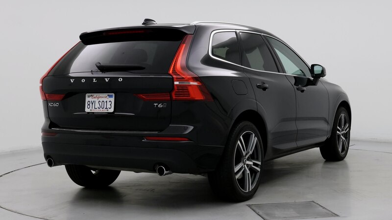 2021 Volvo XC60 T6 Momentum 8