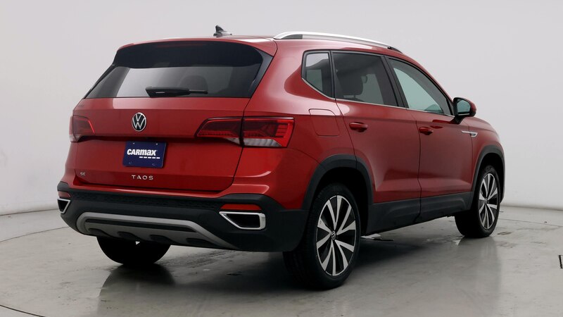 2022 Volkswagen Taos SE 8