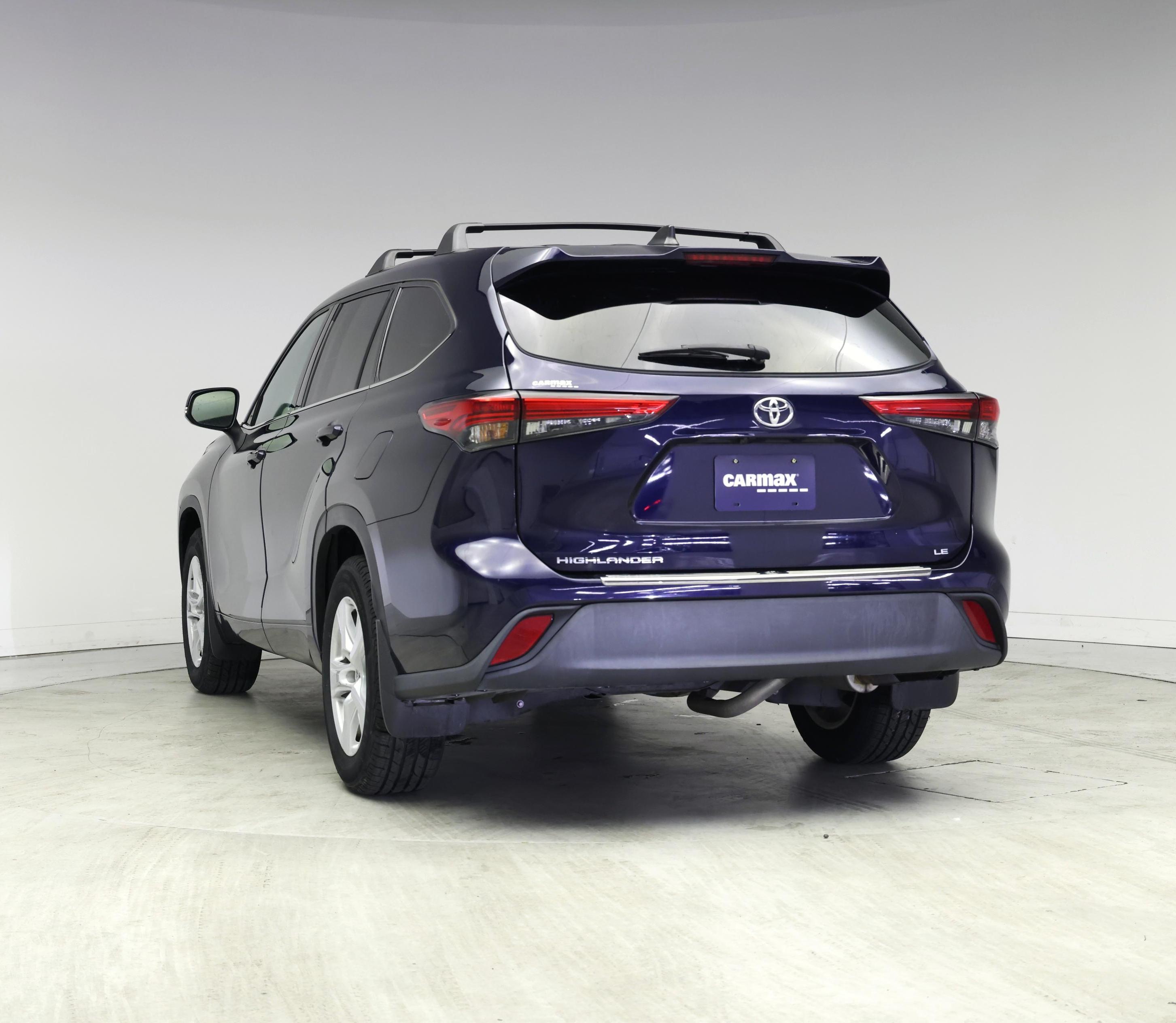 Thumbnail: 2022 Toyota Highlander - 2