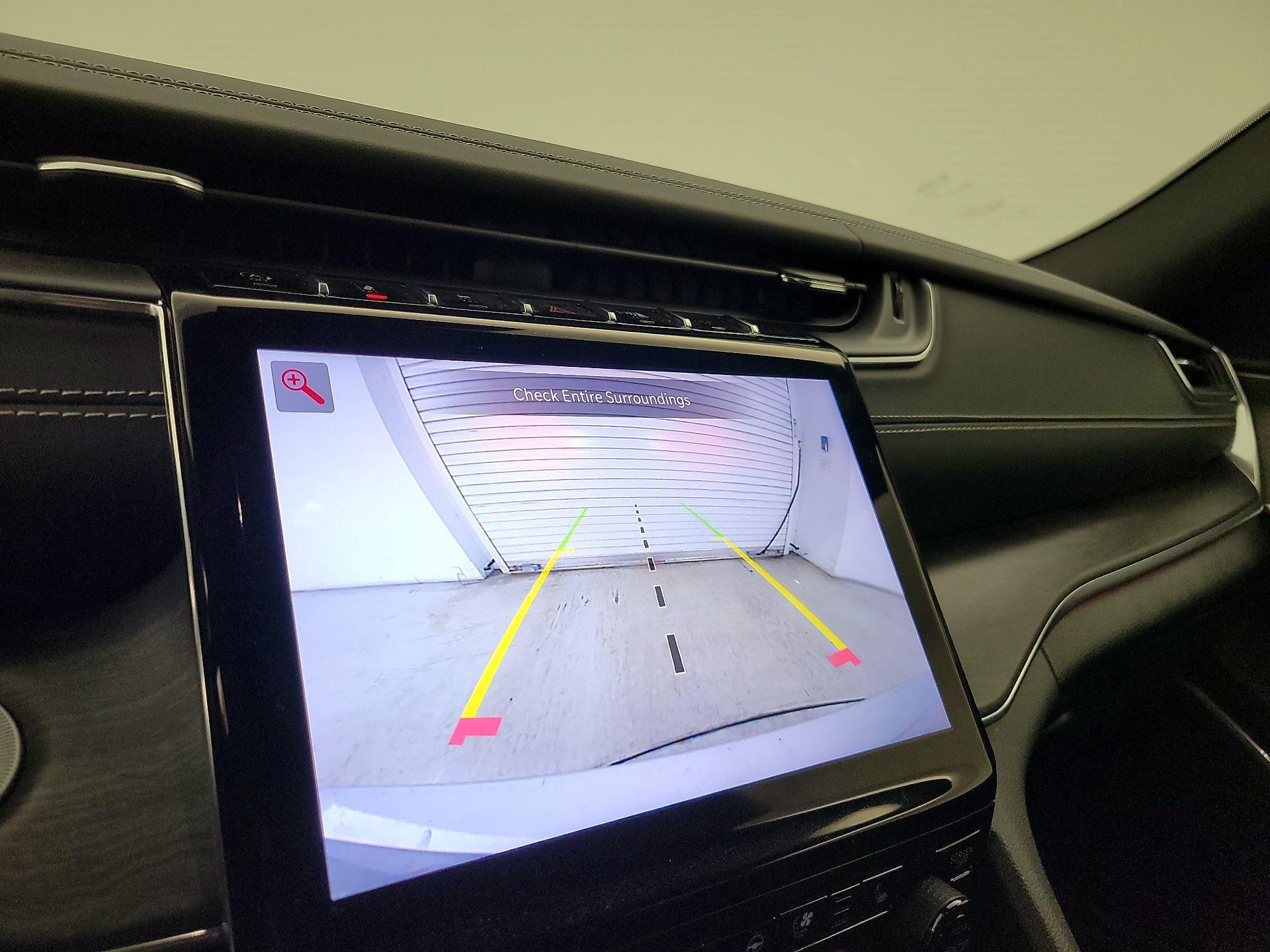 Thumbnail: 2023 Jeep Grand Cherokee L - 15