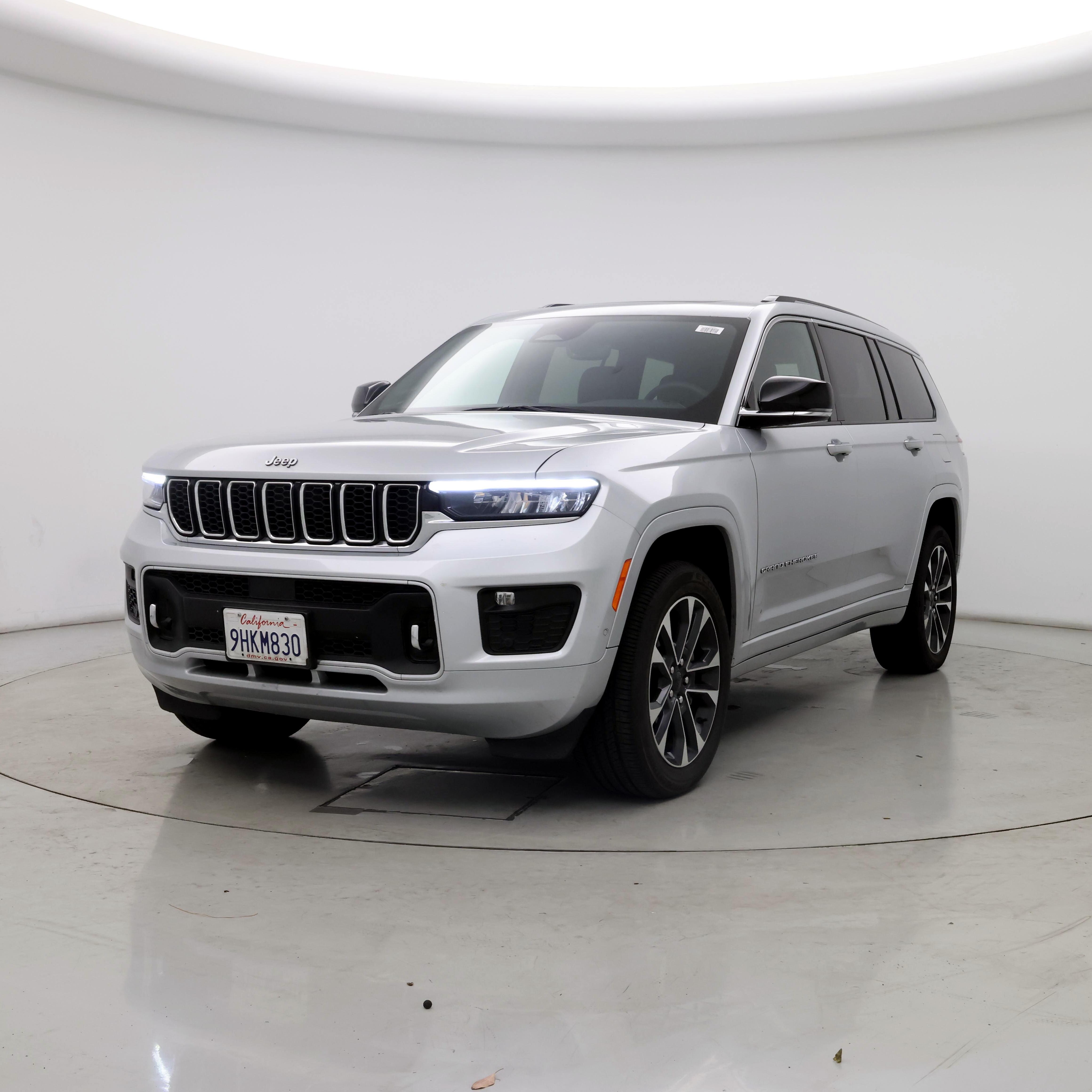 Thumbnail: 2023 Jeep Grand Cherokee L - 4